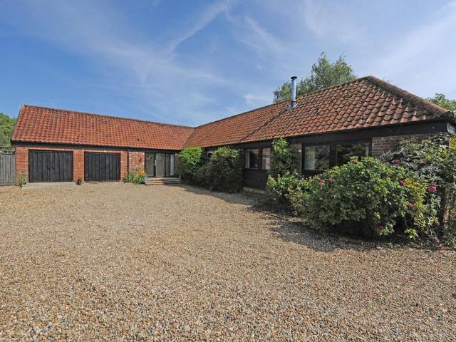 House for sale in Bedingfield, Suffolk