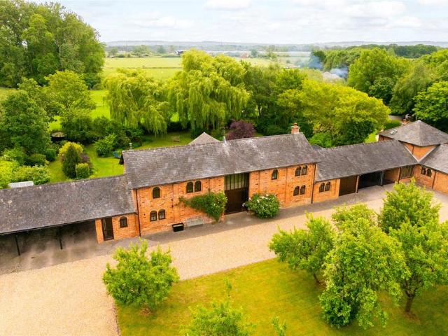 House for sale in Buckinghamshire