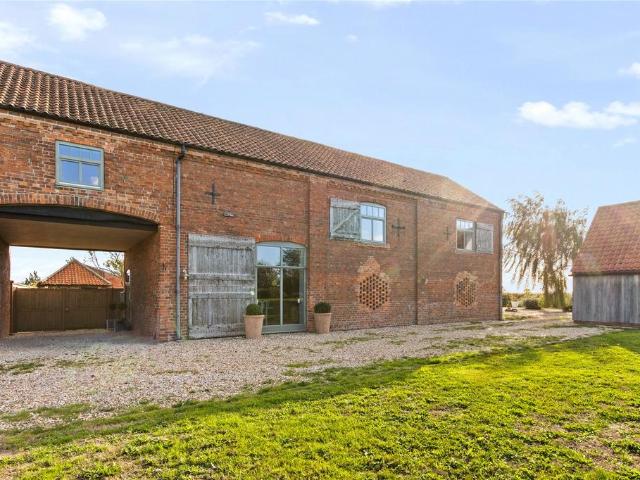 House for sale in East Barkwith, East Lindsey