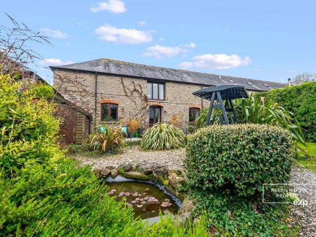 House for sale in Strode, Devon