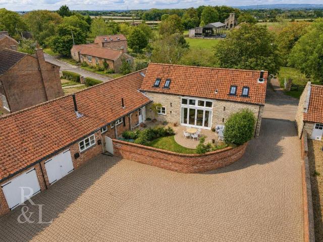 House for sale in Barton In Fabis, East Midlands