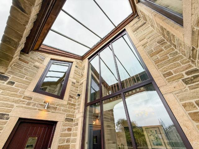 House for sale in Holme Valley, Upperthong