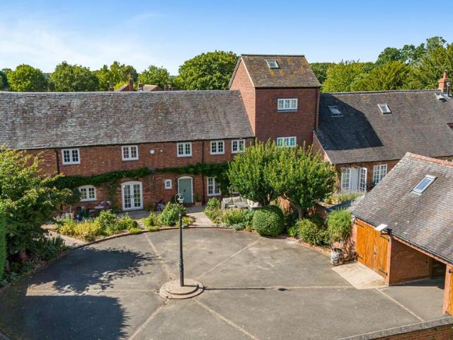 House for sale in Shackerstone, Barton