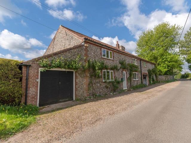 House for sale in Comers, Norfolk
