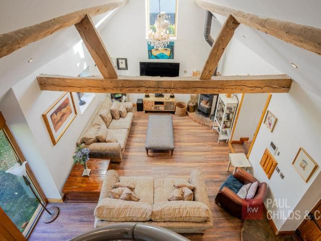 House for sale in Piddington and Wheeler End, Lane End