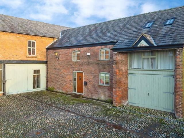 House for sale in Lunts Heath, Widnes