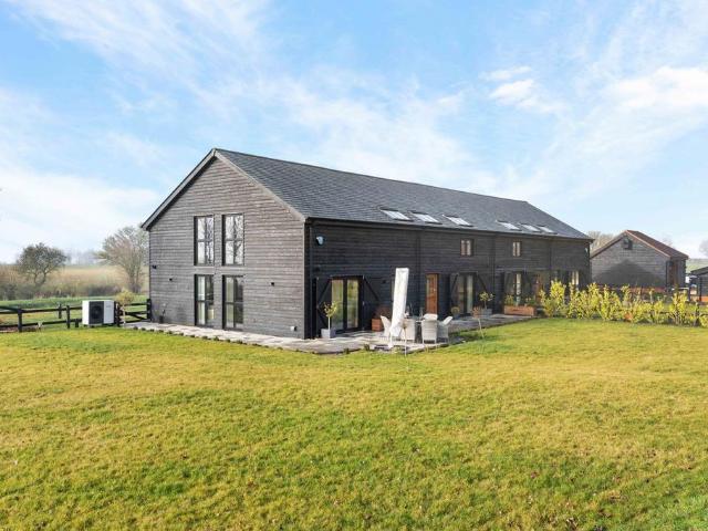 House for sale in Chignall St. James, Chelmsford
