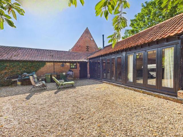 House for sale in Lingwood and Burlingham, Crostwick