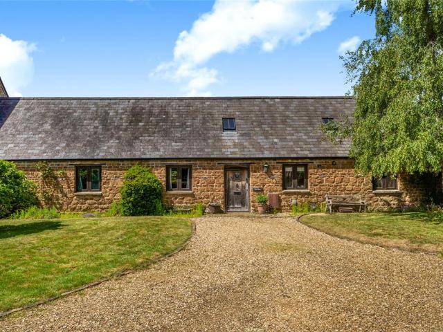 House for sale in Evershot, Oxfordshire