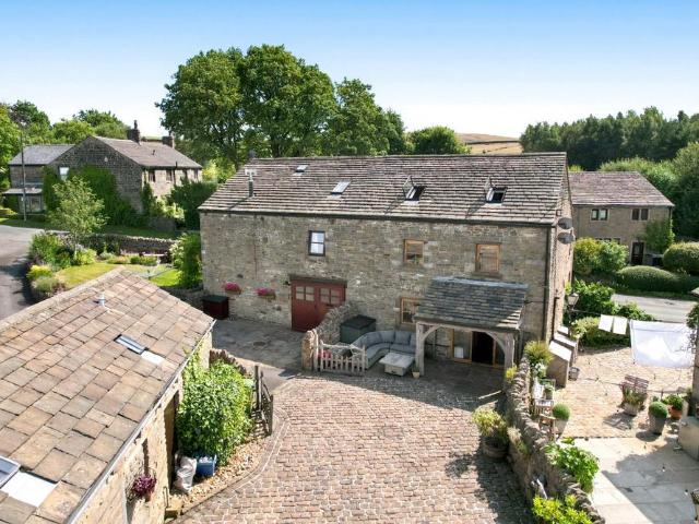 House for sale in Worsthorne, Burnley