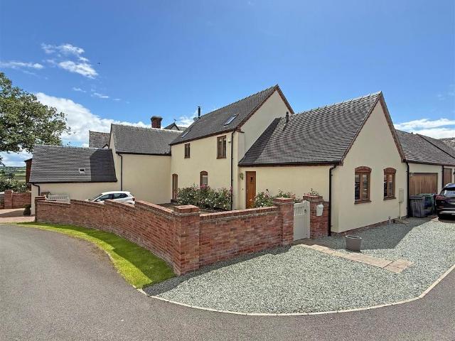 House for sale in Great Hanwood, Hanwood Bank