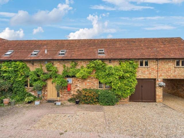 House for sale in Cheddington