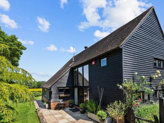 House for sale in Horsham, West Sussex