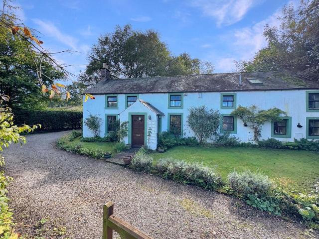 House for sale in Dalston