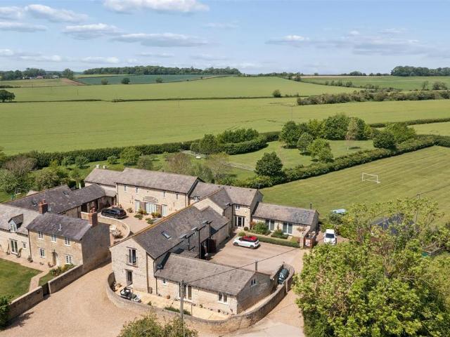 House for sale in Sherington