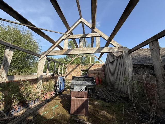 House for sale in Pool Quay, Wales