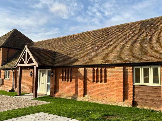 House for sale in Weedon Hill, Weedon