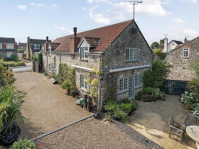 House for sale in Stutton, North Yorkshire