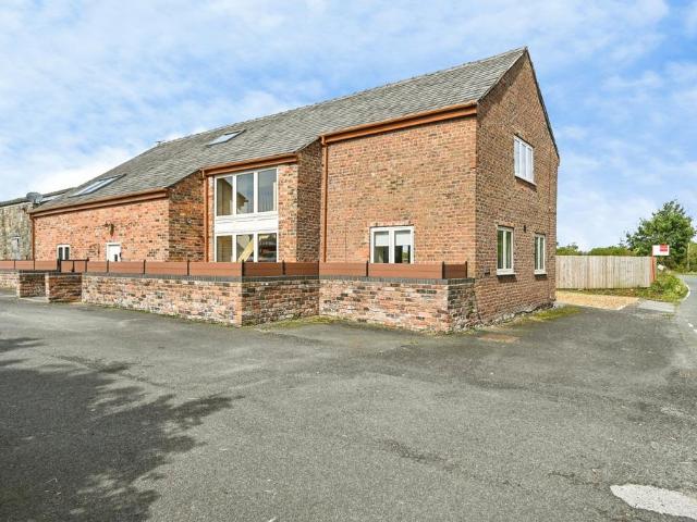House for sale in Kingswood, Burtonwood