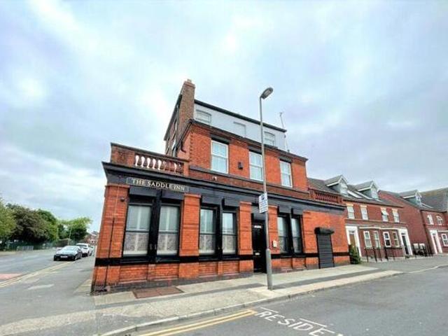 House for sale in Calderstones