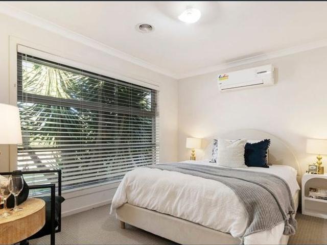 House for rent in Riverstone Estate, Melbourne