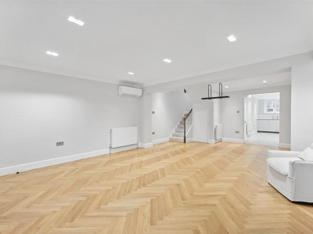 House for rent in Chelsea, Greater London