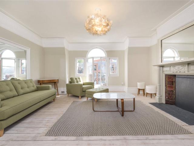 Apartment for rent in West Hampstead, Greater London