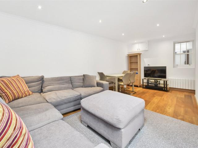 House for rent in Victoria, Greater London