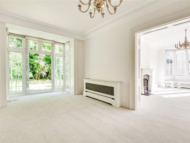 House for rent in Chalk Farm, Greater London