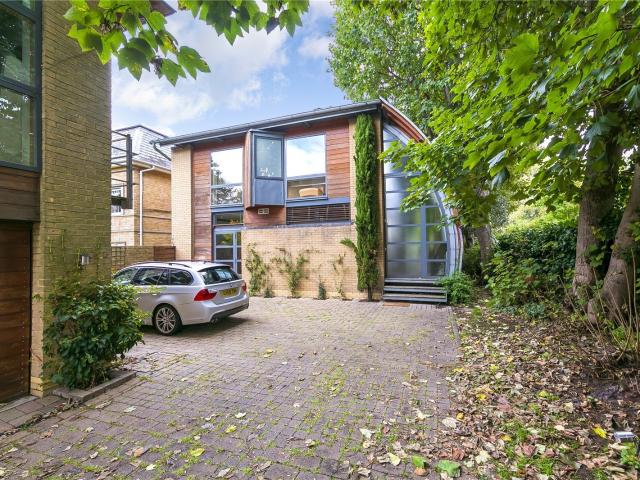 House for rent in St Margarets, Greater London