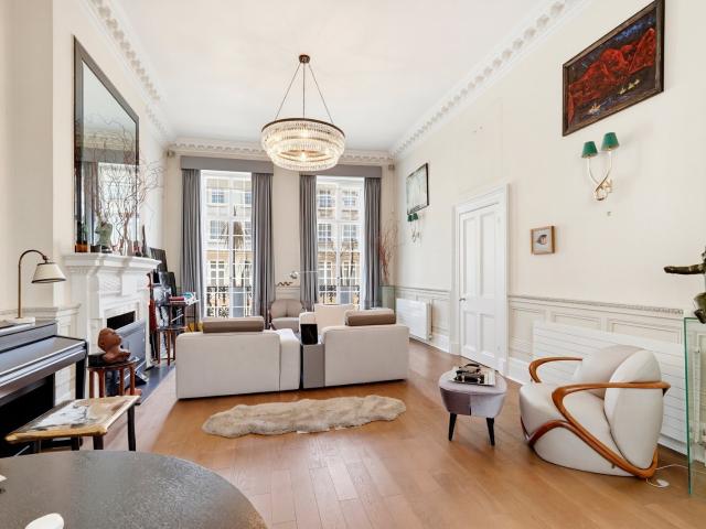 Apartment for rent in Belgravia, Greater London