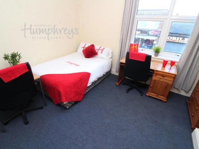 Apartment for rent in Crookes, South Yorkshire