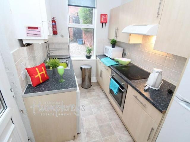 Apartment for rent in Crookes, South Yorkshire