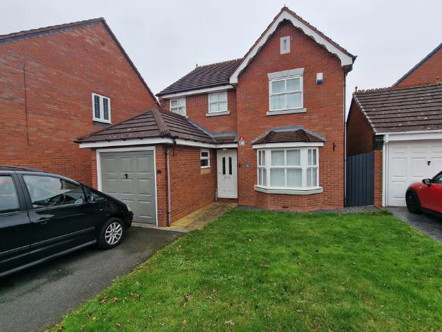 House for rent in New Invention, West Midlands