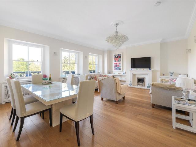 Apartment for rent in South Kensington, Greater London