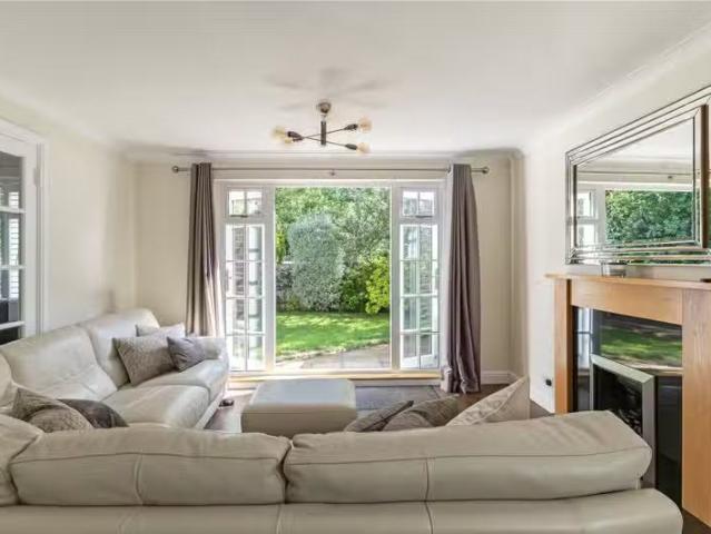 House for rent in Blackhills, Surrey