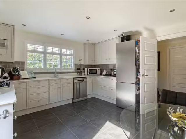 House for rent in Blackhills, Surrey