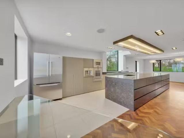 Apartment for rent in Chalk Farm, Cat Hill