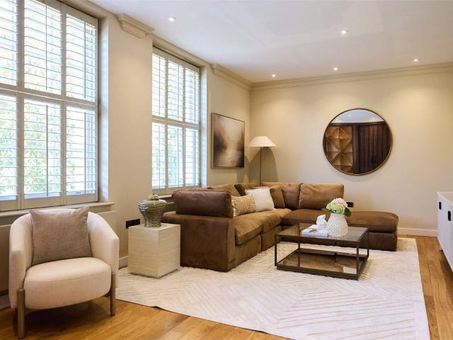 House for rent in North End, West Hampstead