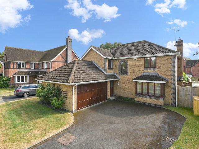 House for rent in Blackhills, Surrey