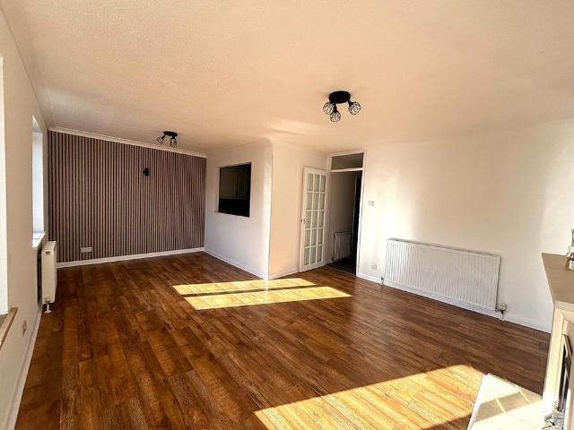 House for rent in Foxhayes, Watergate