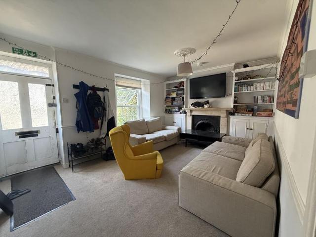 House for rent in Chippenham, Wiltshire
