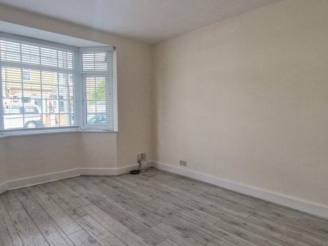 House for rent in Holywell Estate, North Watford