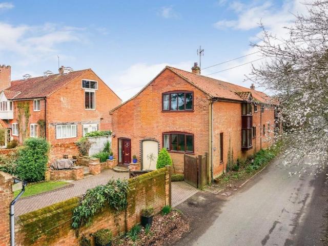 House for rent in Crostwick, Norfolk