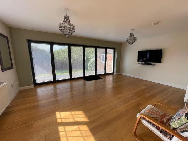 House for rent in Nomansland, Five Acres