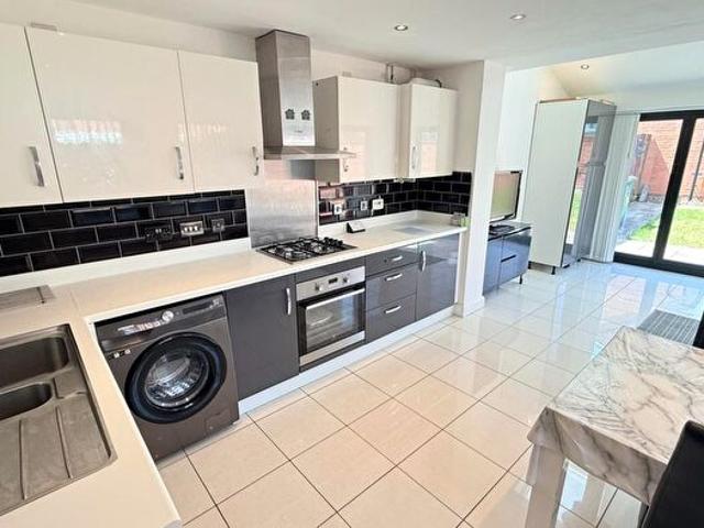 Apartment for rent in Hillfields, West Midlands