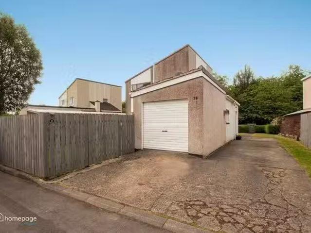 House for rent in Eglinton