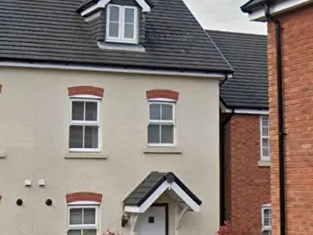 Apartment for rent in Llwydcoed