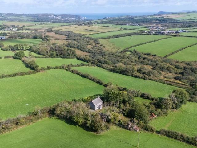 Land for sale in Tredafydd, Scleddau