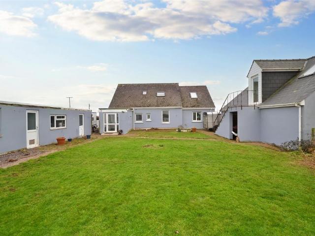 Bungalow for sale in Milford Haven, Wales